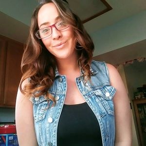 Meet your Posher, Theresa